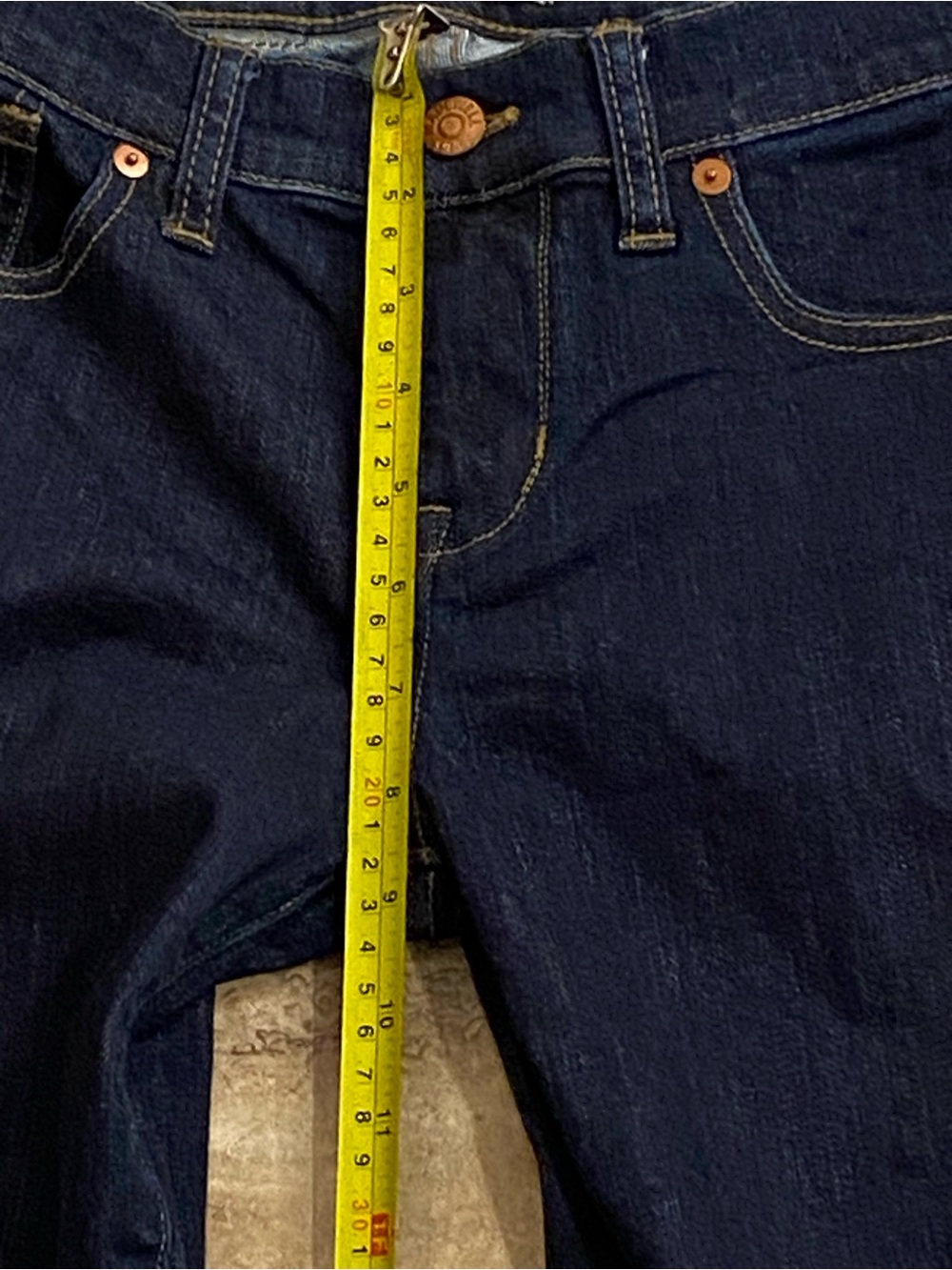Madewell Dark Indigo Size 26x34 Mid-Rise Skinny Skinny Jeans - Picture 7 of 11